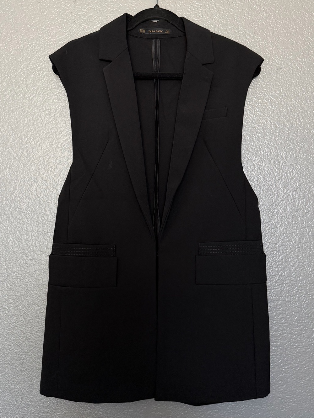 Zara Basic Black Sleeveless Blazer Vest